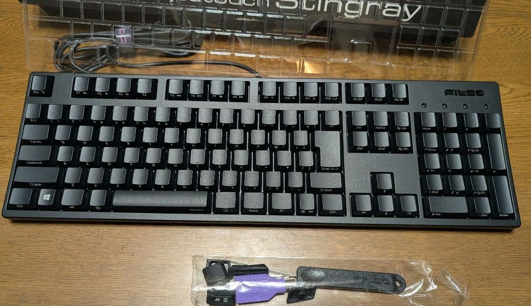 FILCO Majestouch Stingray [LowProfile赤軸]