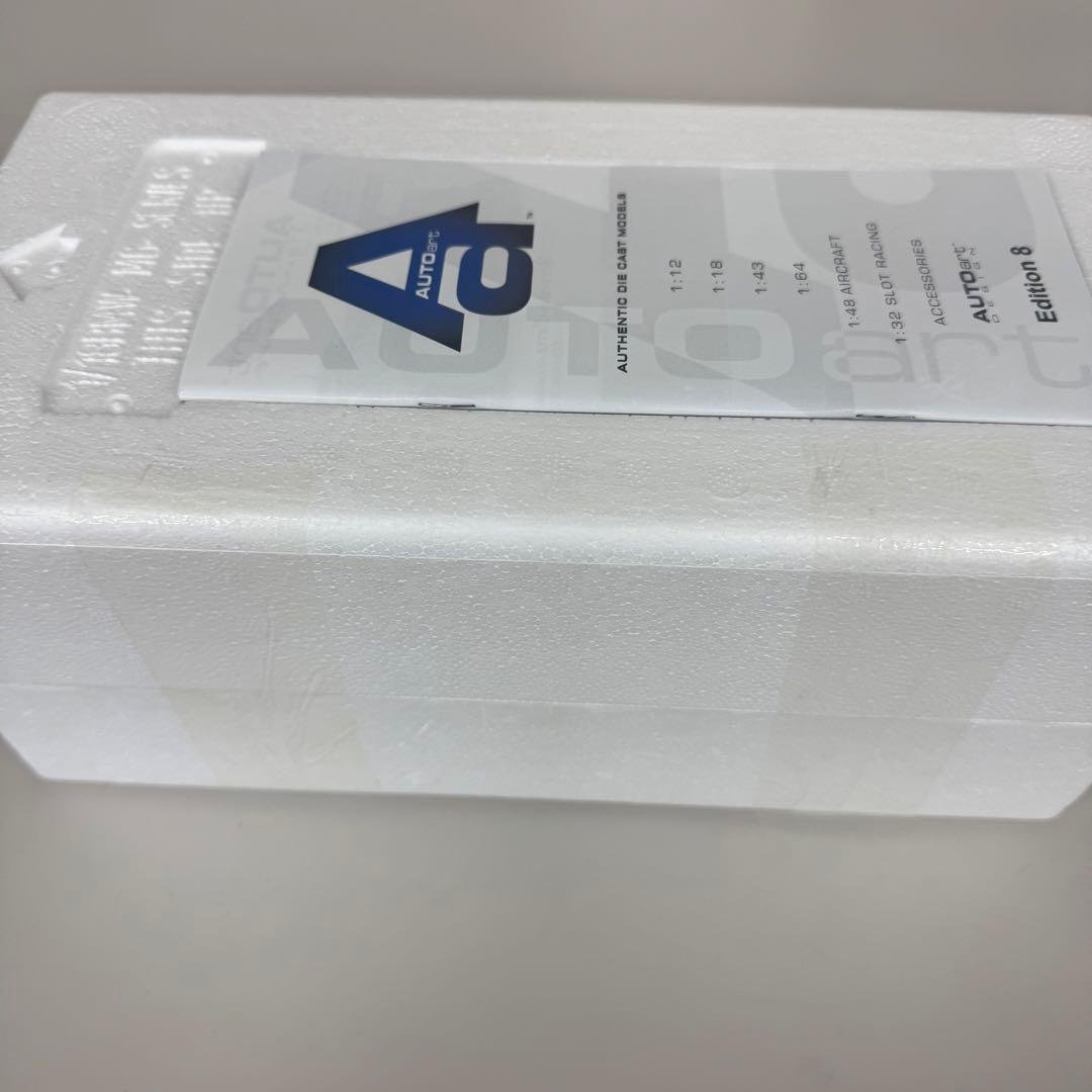 【新品】オートアート BMW M635 CSi Shadow-Line 1/18