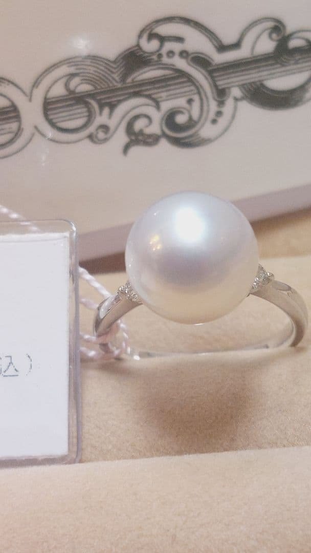 朝まで赤字の出品未販売鑑別書PT900白蝶11.1mmダイヤ0.15リング