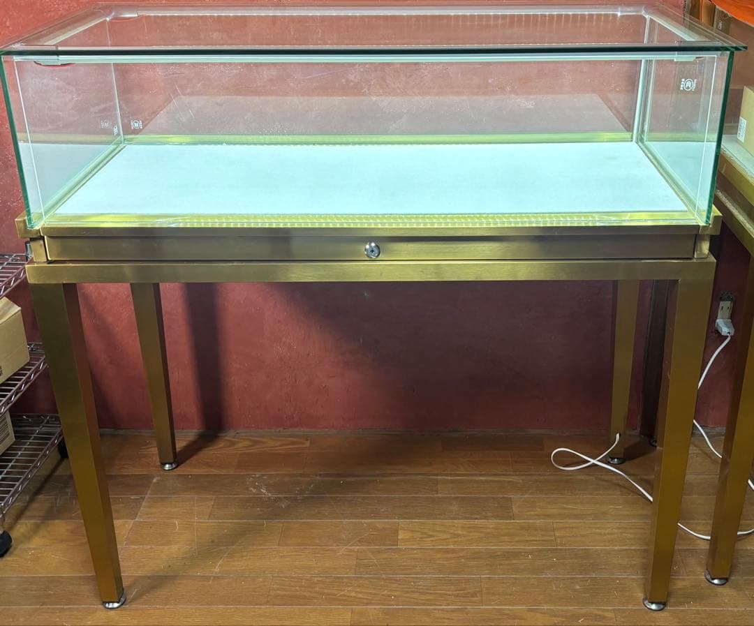 カウンター型LED照明&引き出し付きガラスジュエリーショーケース