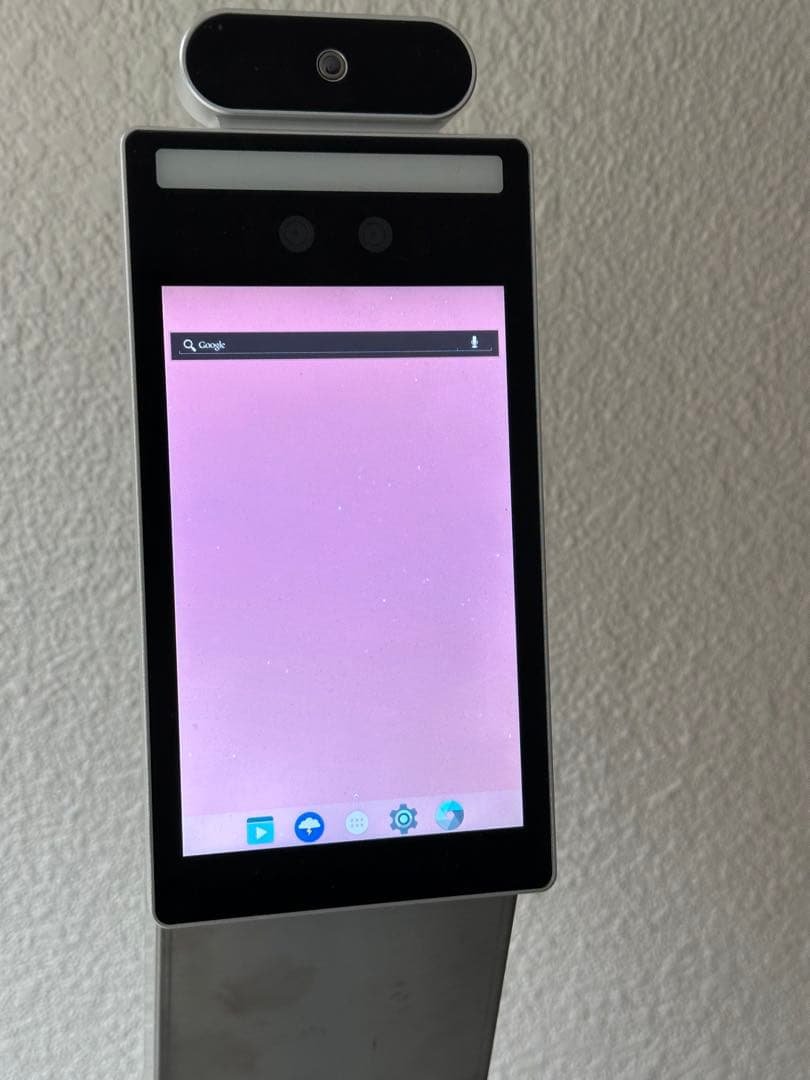 検温機　スタンド型タブレット 大画面ディスプレイ