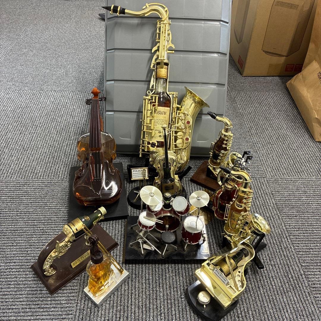 洋酒の小瓶入り　楽器型オブジェ コレクションセット