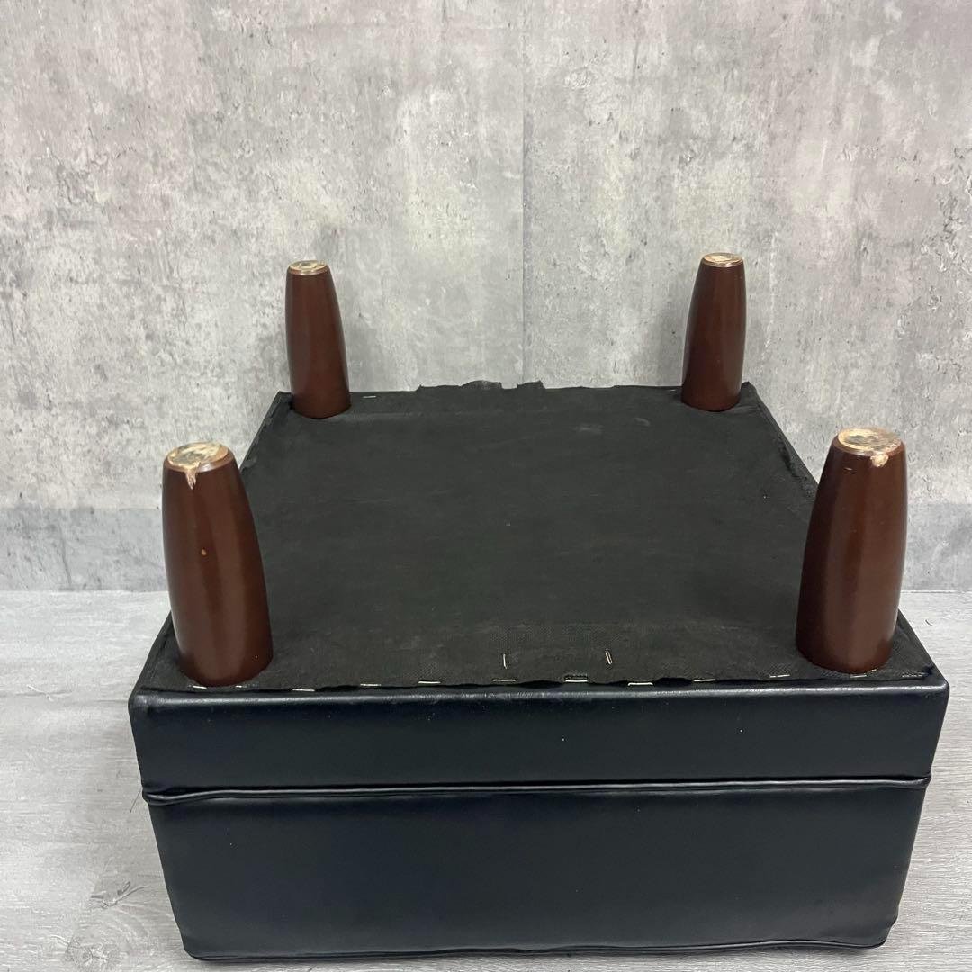 カリモク60 オットマン スタンダードブラック