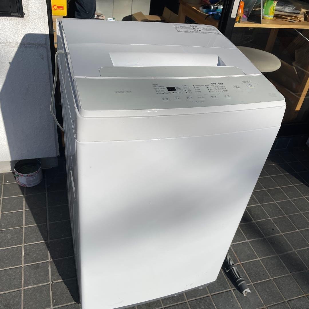 送料込み　アイリスオーヤマ 5kg 洗濯機 IAW-T503E 2022年製