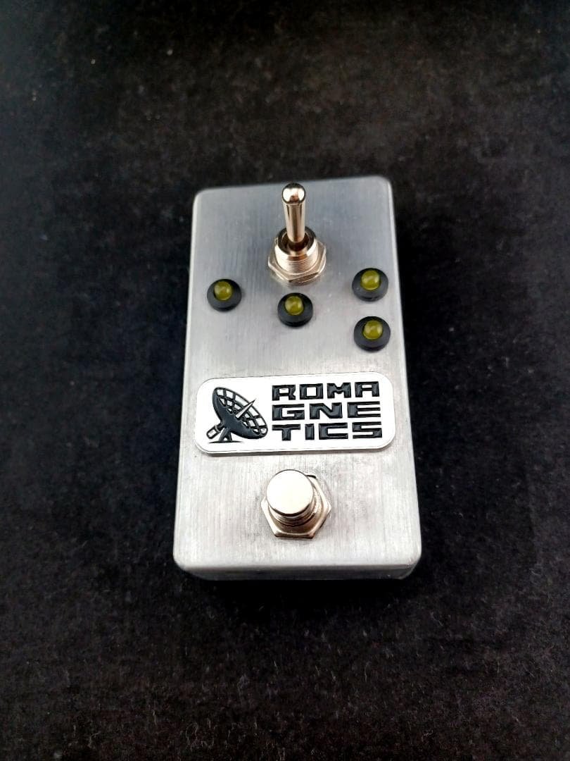 Romagnetics FS-404 : SP404 MK2のMIDIペダル