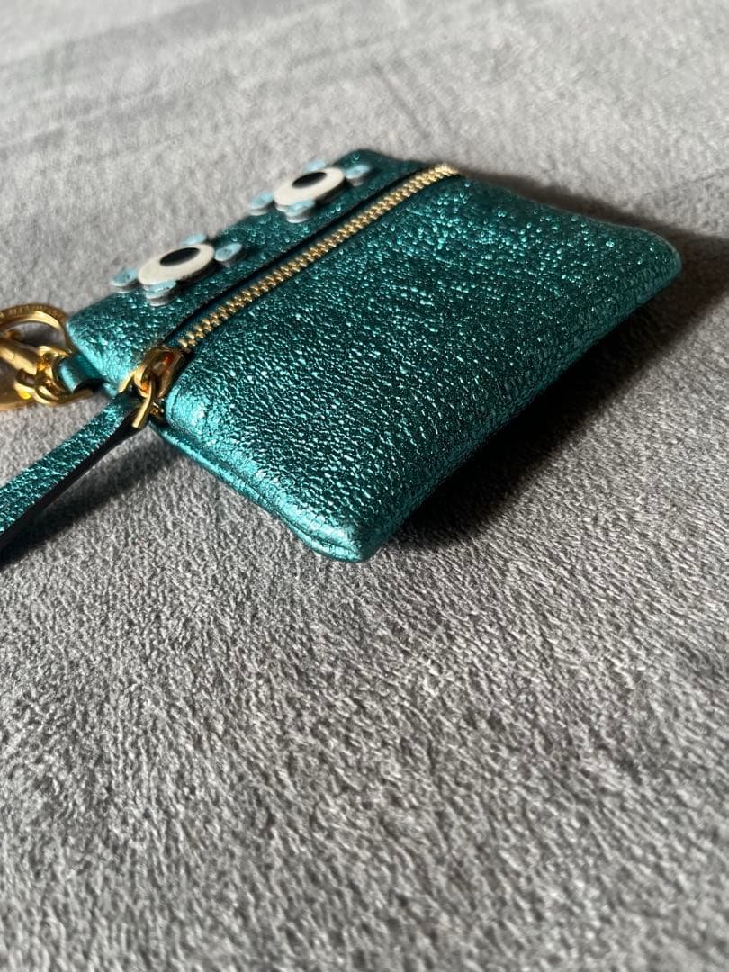 ANYA HINDMARCH アイズ ケース チャーム