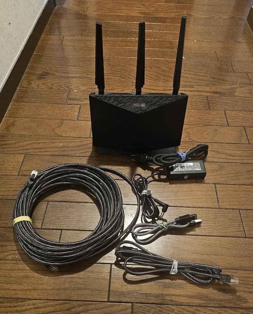 RT-AX86U Pro + LANケーブル