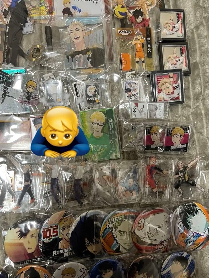 ハイキュー グッズまとめ売り アクスタ 缶バッジ キーホルダー 冊子 50点以上