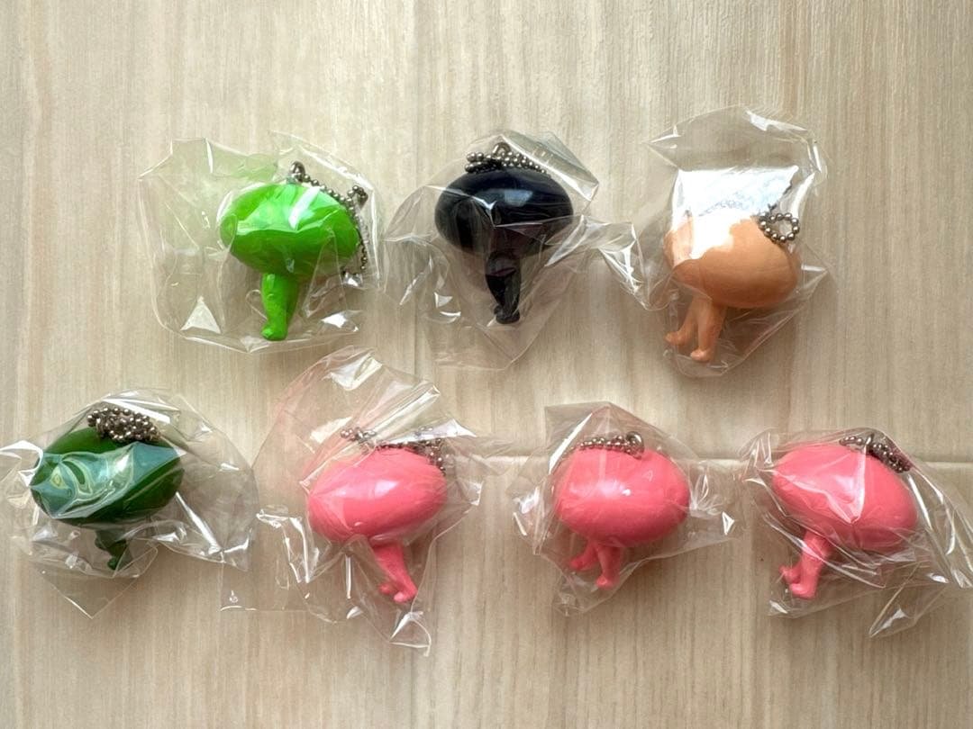 ナオト・インティライミ キーホルダー 缶バッジ マグネット ポチ袋他 ガチャ