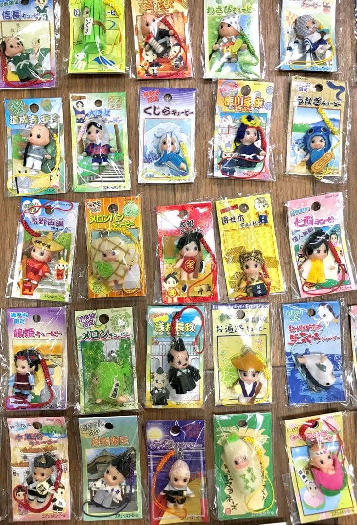 ご当地キューピー　152個まとめ売り その中で FIGHTERS 2個阪神2個