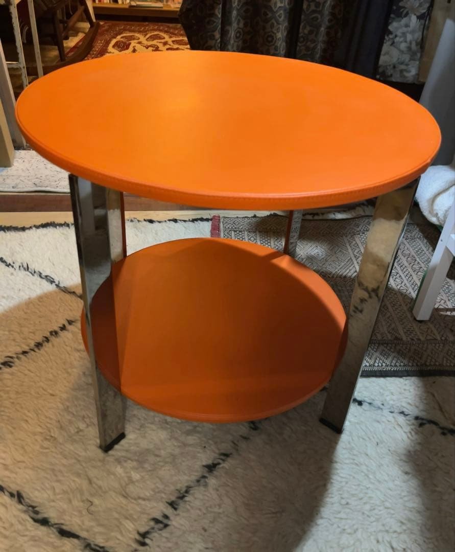 ポルトローナ　フラウ　高級レザー　サイドテーブル　美品