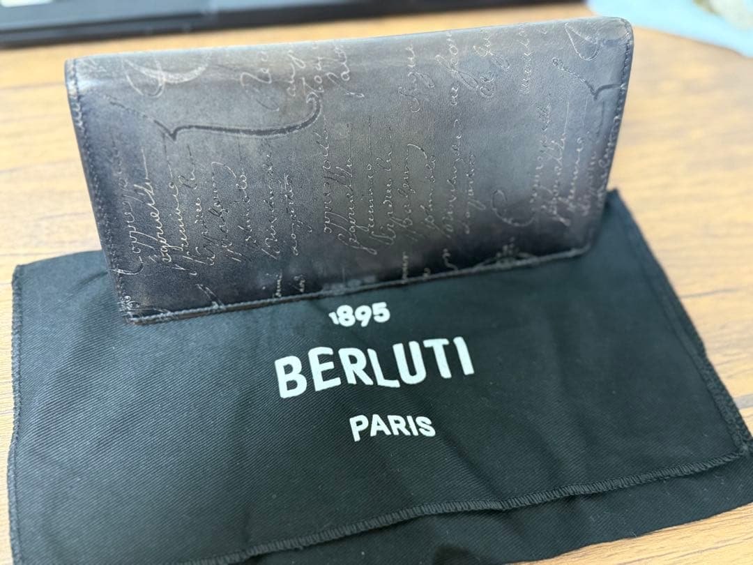 【使用歴2年】BERLUTI ブラック レザー 長財布 保存袋付き