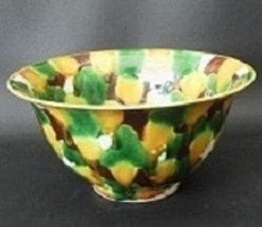 ＊中国古美術/三彩椀（底款：大明弘治年製）【保存箱付】