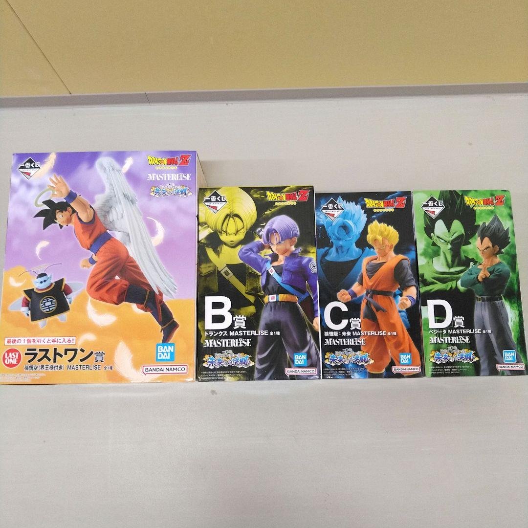 一番くじ　ドラゴンボール　未来への決闘　フィギュア4体セット