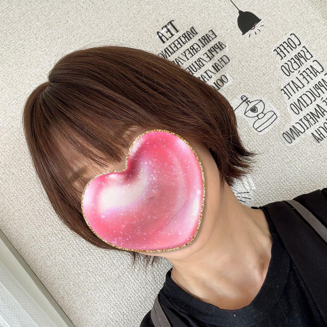 リピーター　　★サラサラ高級人毛100%★外ハネショート　ブラウン