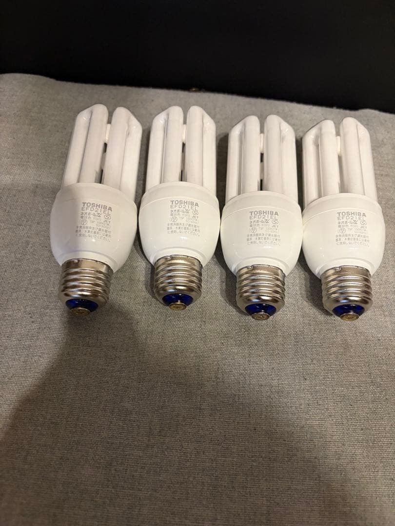 【新品 未使用】東芝 ネオボールZ (EFD21EL)4個セット