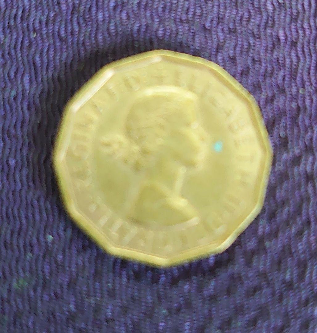 エリザべス女王3ペンス