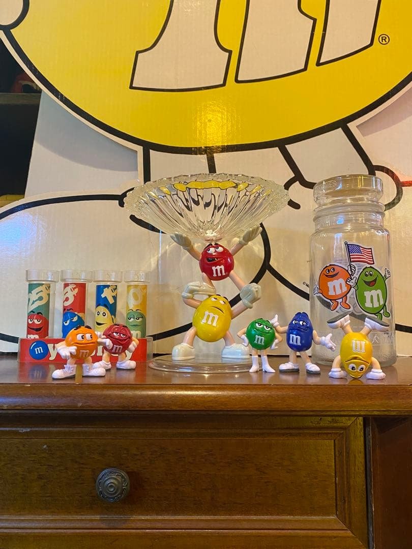 M&M's エムアンドエムズ フィギュア インテリア小物入れ 瓶 ディスペンサー