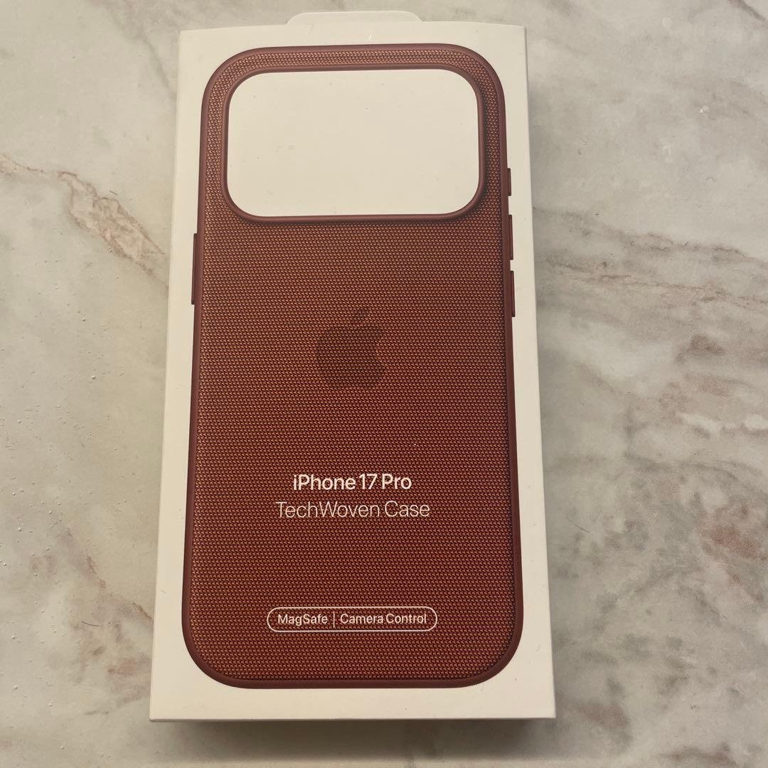 iPhone 17 Pro Tech Woven Case ブラウン