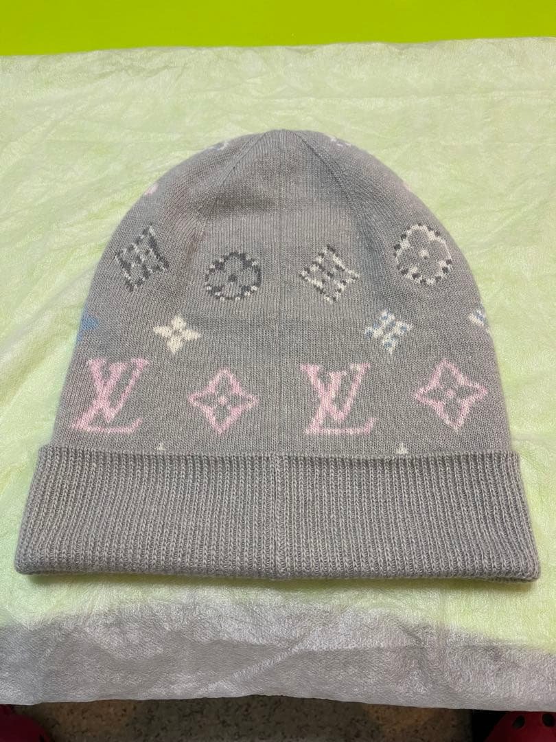 N*M様 ルイビトン_グレー ニット帽 ロゴ入り