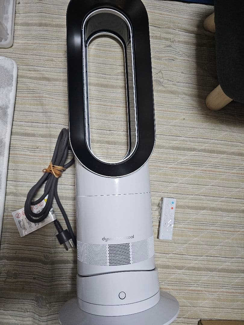 ２０２５年12月27日購入使用2回超美品ダイソンHot＋CoolAM09WN