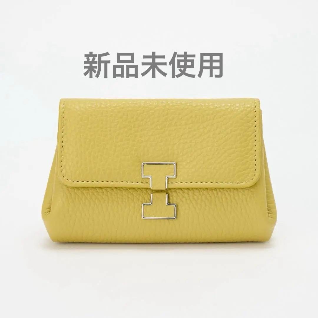 期間限定値下げ【新品未使用】IACUCCI イエロー 財布