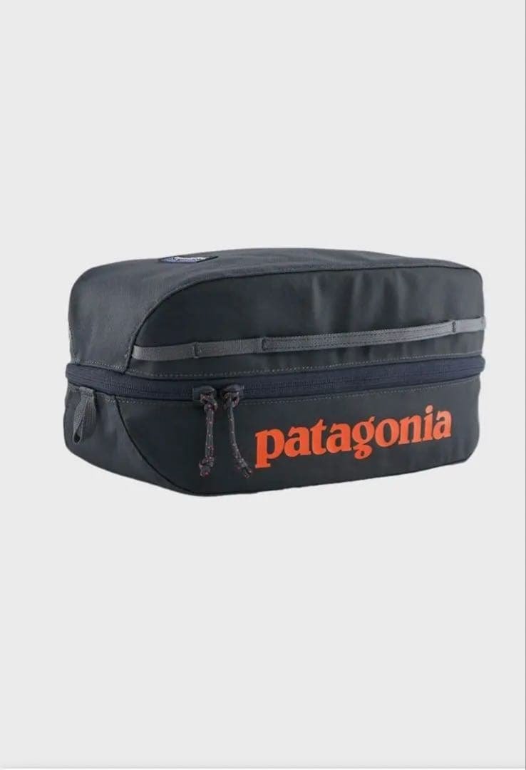 patagonia ブラックホールキューブ　6L ネイビー　オレンジ