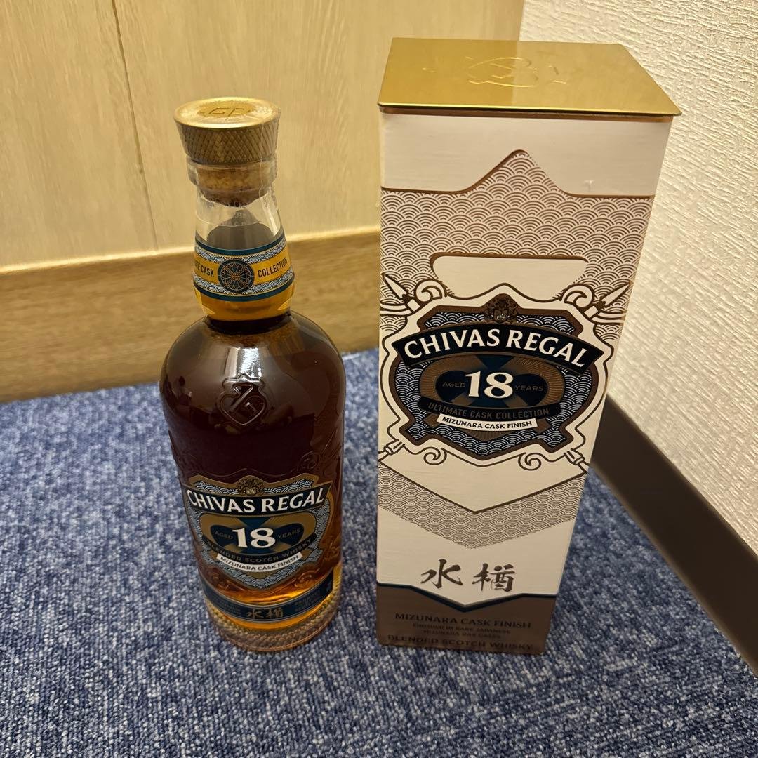 シーバスリーガル 18年 ミズナラカスクフィニッシュ 700ml 箱有り