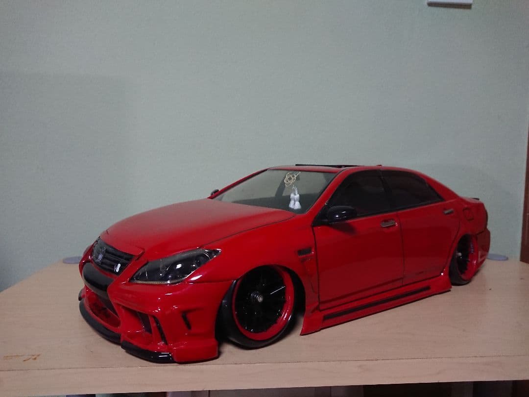 テツジン ブラックパールクラウンになります。