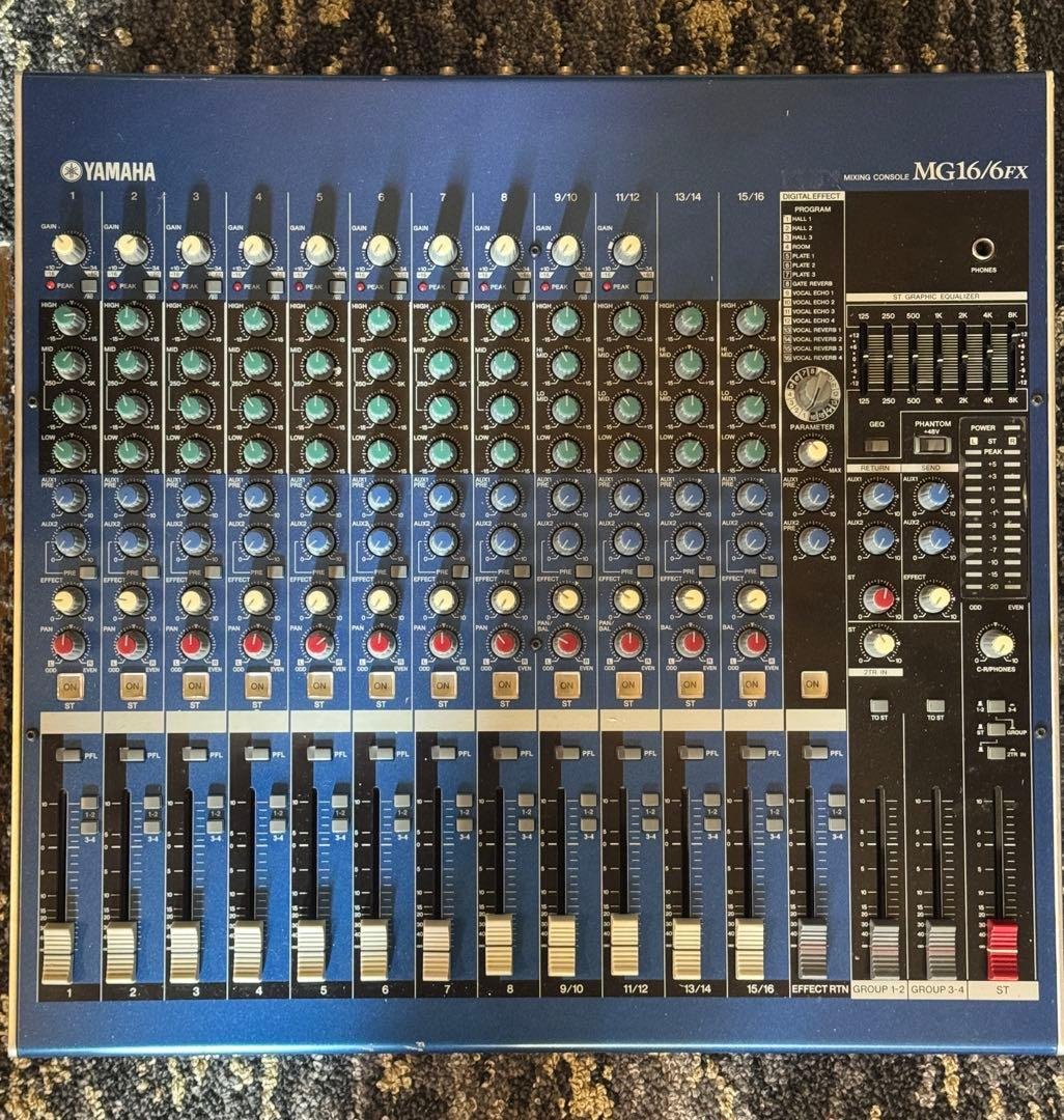 YAMAHA MG16/6FX アナログミキサー