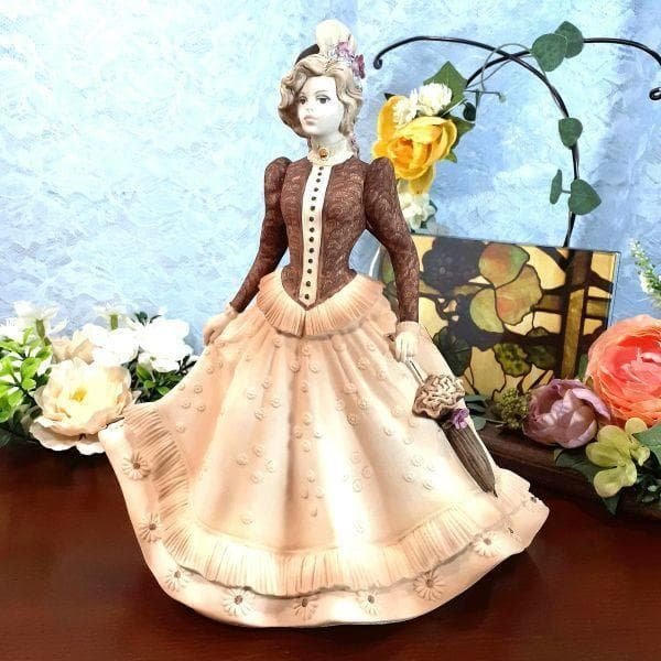 【希少】コールポート セピア色の貴婦人 エレガンス秋の散策  フィギリン人形
