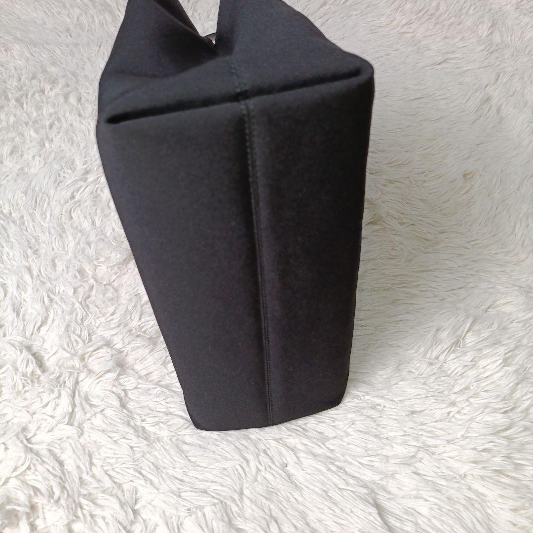 美品■Salvatore Ferragamo ハンドバッグ ブラック 人気モデル